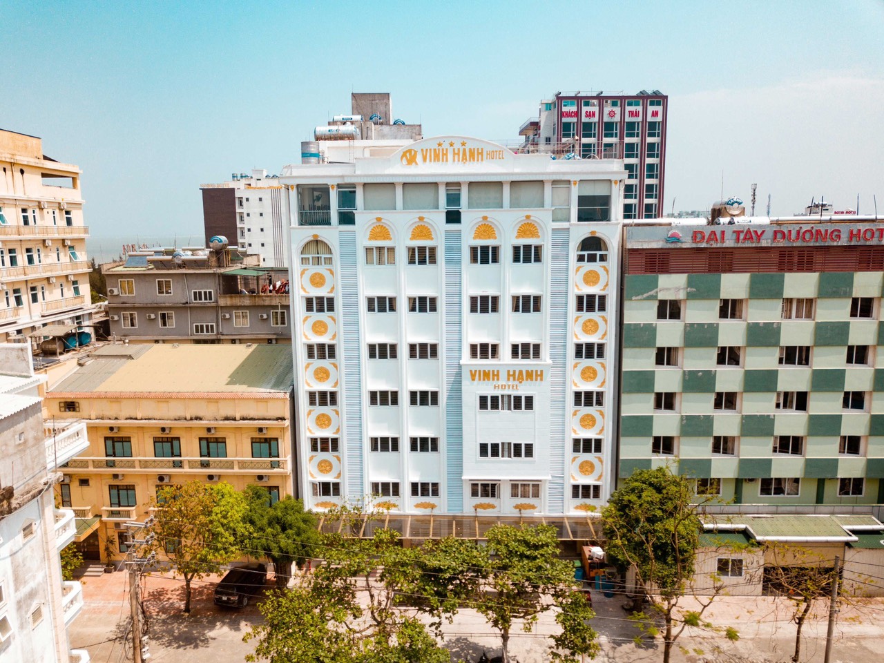 Khách Sạn Vinh Hạnh